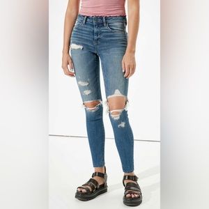 American Eagle High Rise Jegging